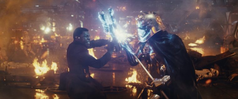 Star Wars: The Last Jedi — Finn vs. Captain Phasma